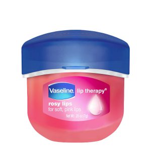 ¿Por qué se resecan los labios en la cuarentena? 5 vaseline lip therapy balsamo labial rosy lips 1