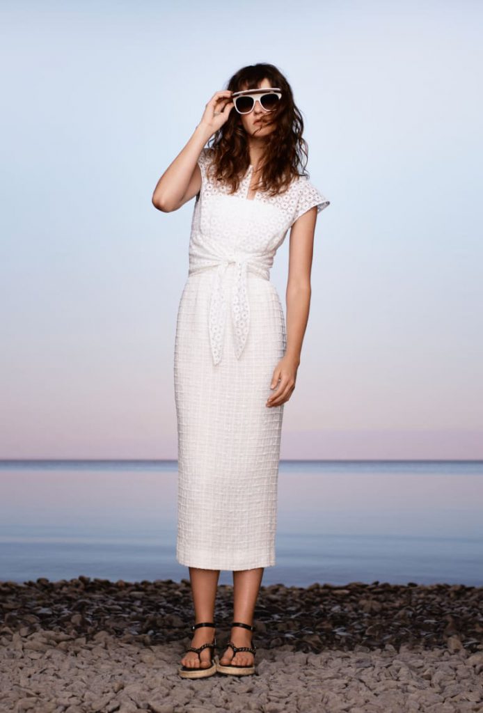 Chanel, el primer desfile virtual post pandemia 2 FSH 1591609306618 cruise 2020 21 collection 024 1
