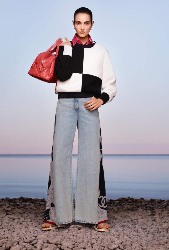 Chanel, el primer desfile virtual post pandemia 9 FSH 1591609392854 cruise 2020 21 collection 006 1