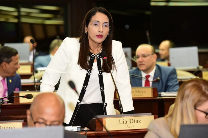 diputada lia