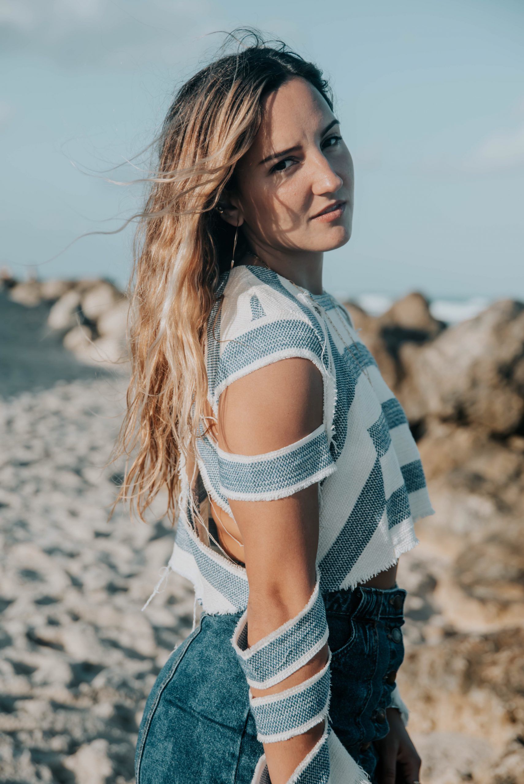 Oriana Lucas, una artista que se mueve por la pasión y el amor 1 IMG 5231 scaled