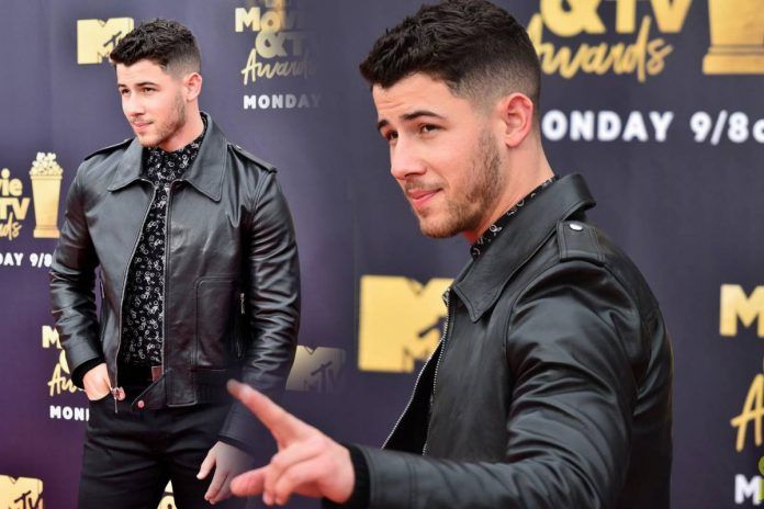 nick jonas