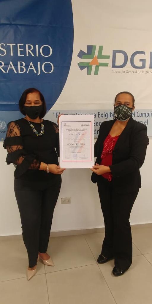 1. Zoraya Mendez y Martha Pichardo 1