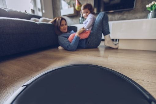 ¿Por qué necesitas una aspiradora robótica en tu vida? 1 istockphoto 1049948508 170667a