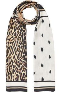 burberry panuelo con cuadros vintage y animal print