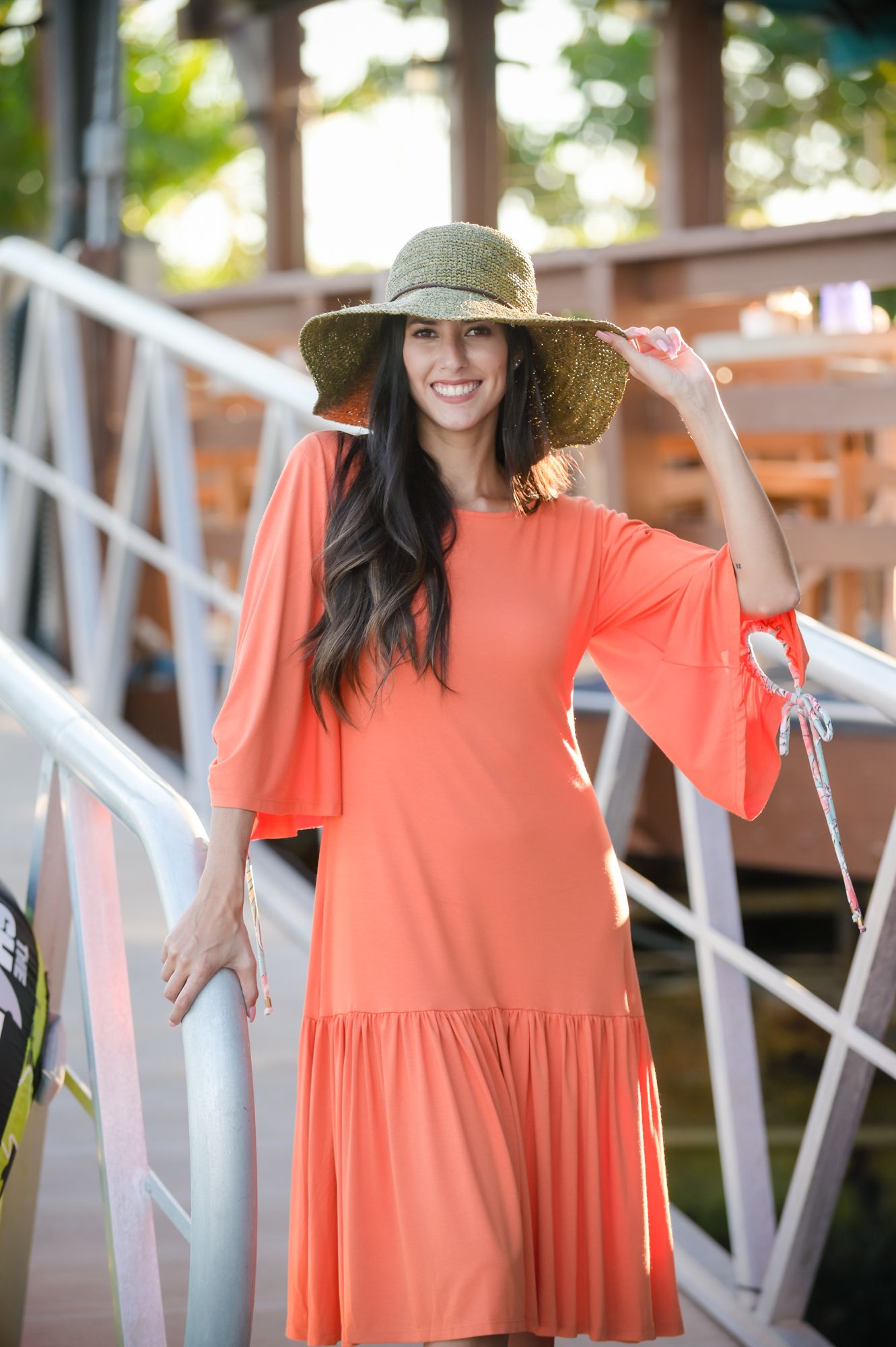 Cenia Paredes en Sunset of Naples vestido