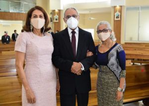 Sra. Victoria Robles Sr. Ramon Andujar y Sra. Cecilia Robles