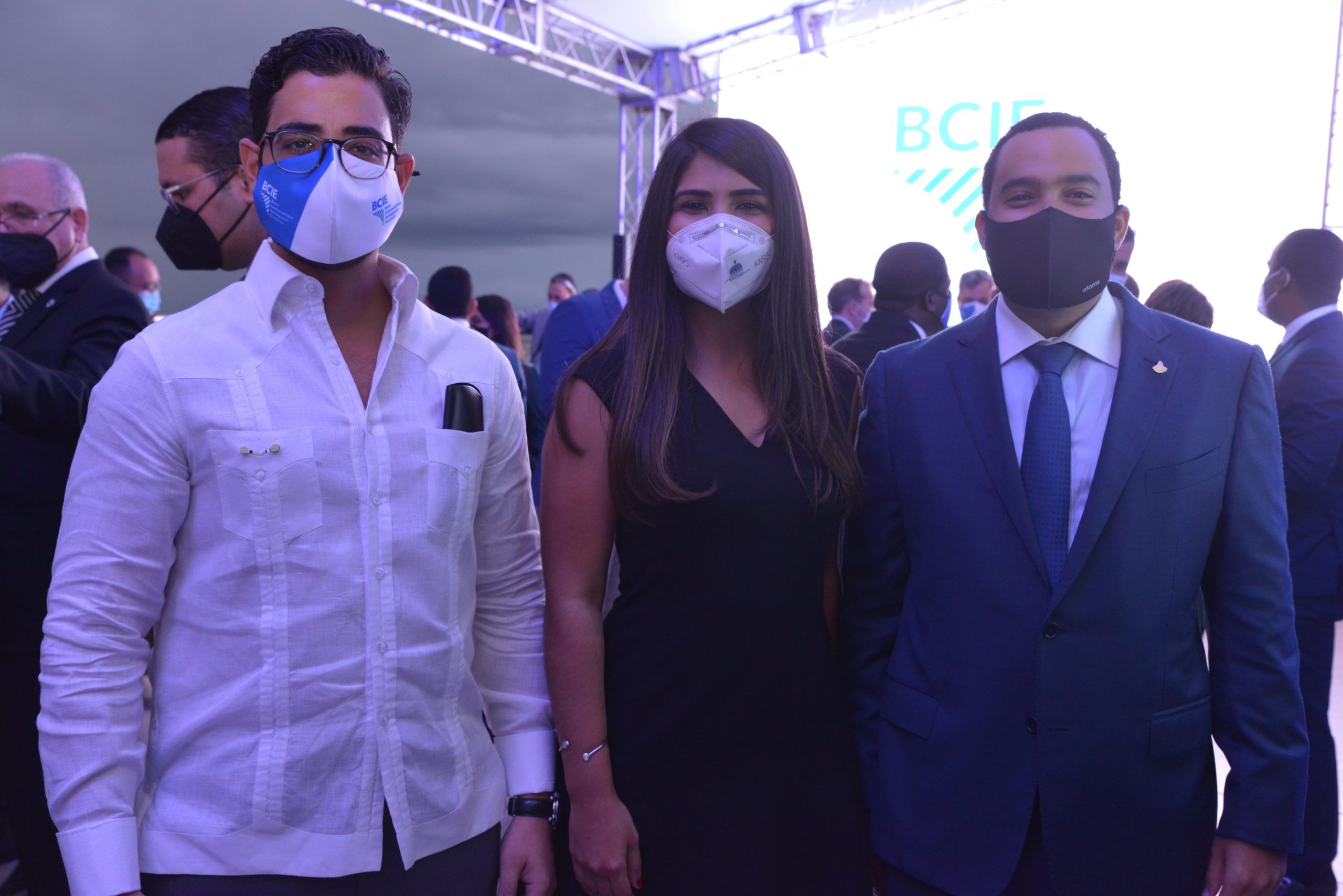 Miguel Núñez Herrera, Julia Muñoz Alegre y Eduardo Tremols.