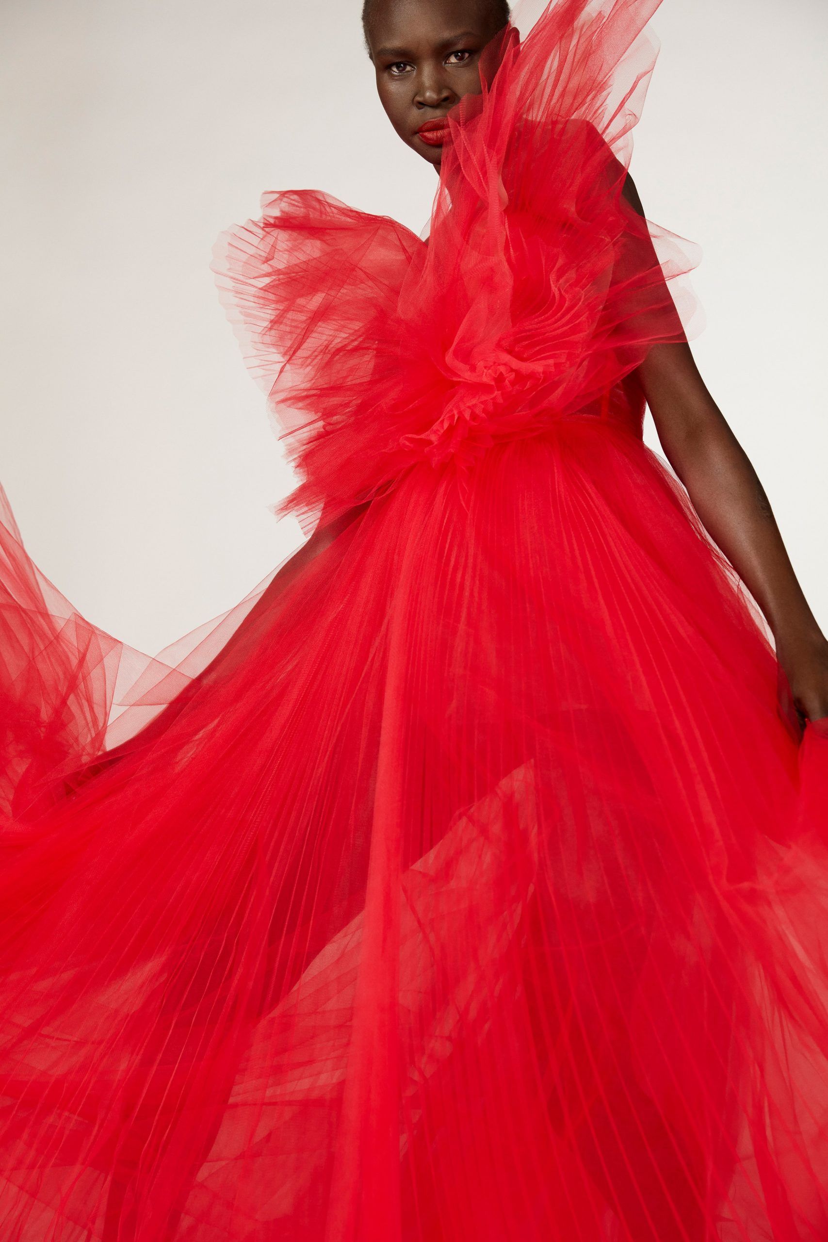 00035 Carolina Herrera Fall 21 scaled