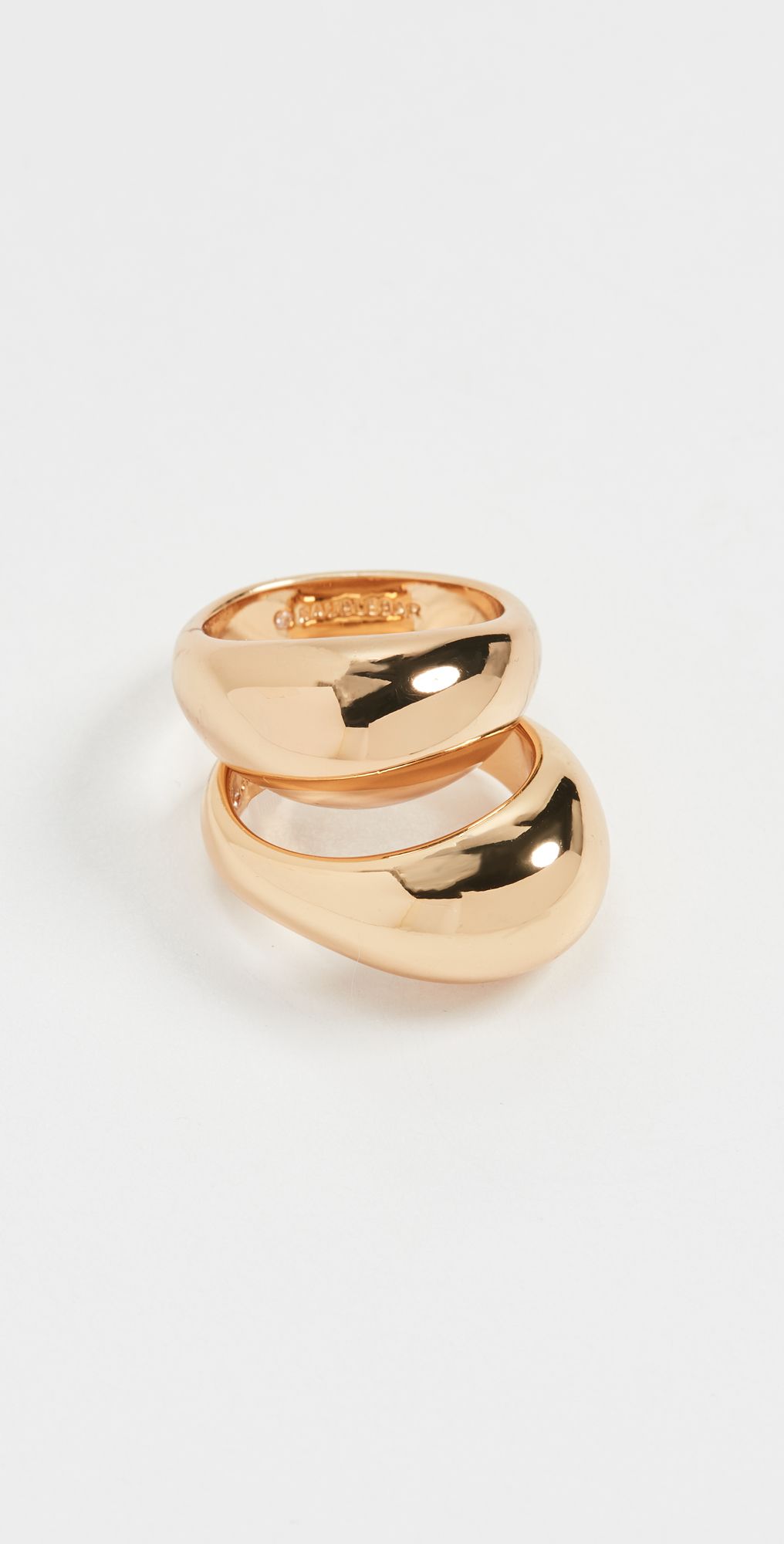 2 gold rings