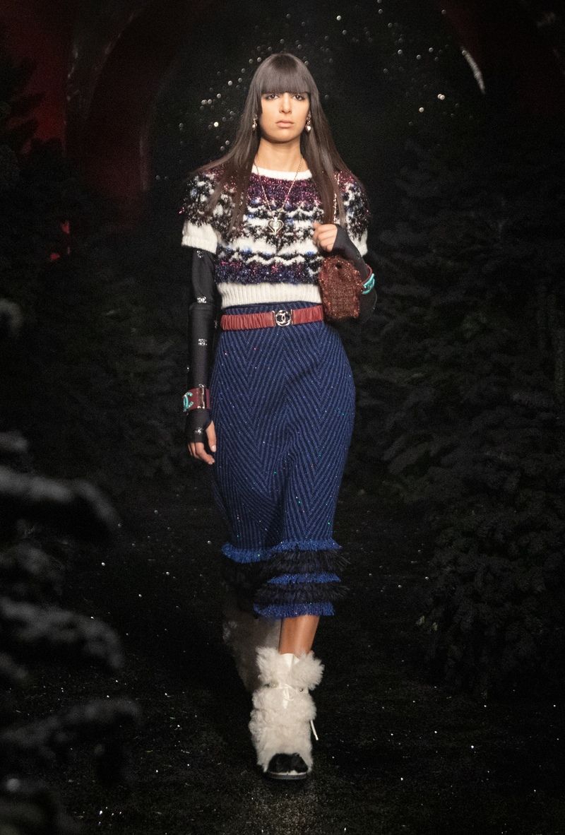23 Look 023