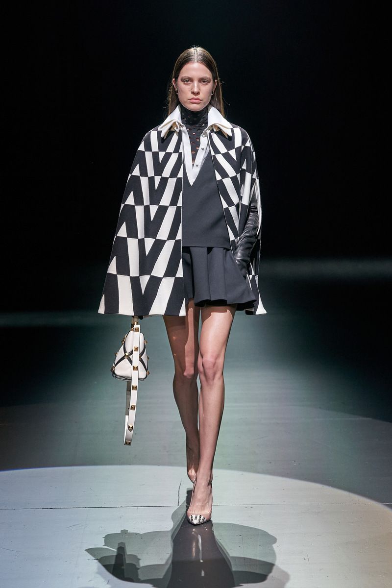 VALENTINO ACT COLLECTION 14