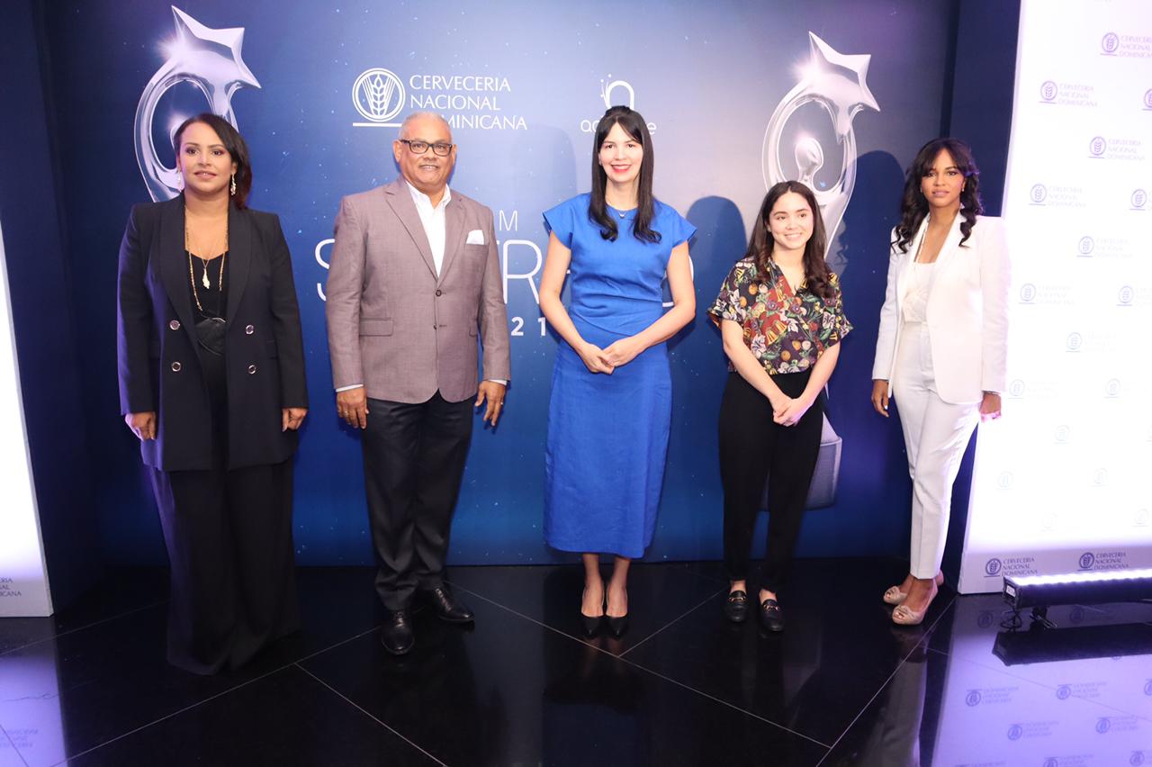 Zumaya Cordero Alexis Beltré Cándida Hernández Rosalía Esteva y Ana López