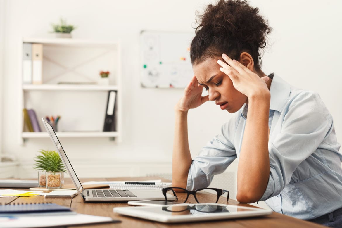 ¿Sientes síntomas que, a veces, no son reales? Puede ser un trastorno facticio 1 estres empeora la condicion de la endometriosis