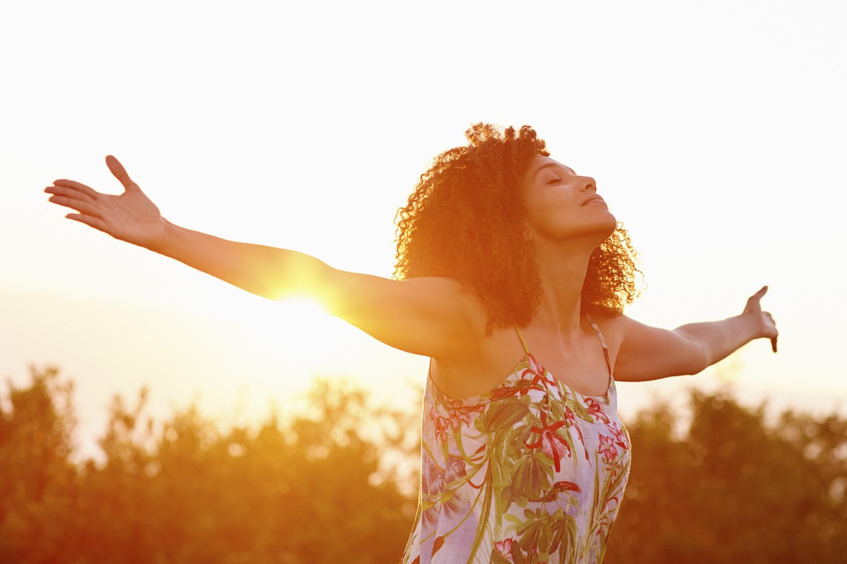 ¡Estimula los 4 químicos de la felicidad de tu cerebro! ¿Sabes cuáles son? 2 químicos de la felicidad