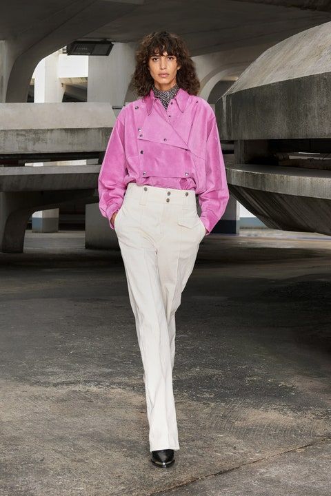 7 tendencias que no podrás dejar pasar este otoño-invierno 5 00002 Isabel Marant RTW Fall 21 Lila