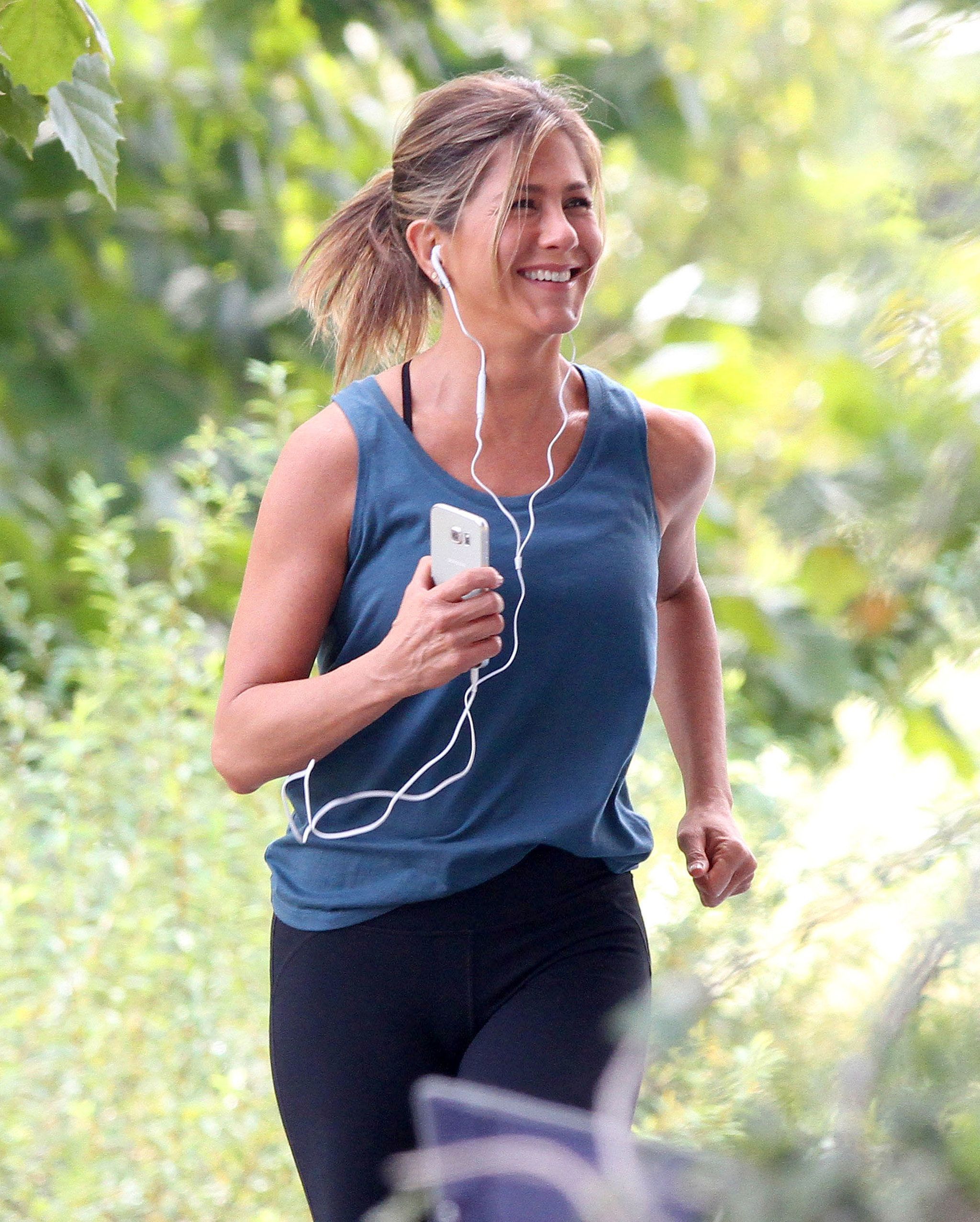 4 “trucos” de belleza de Jennifer Aniston para presumir figura 4 42b71a2c596bee17ed2e98dbbfeee94f 1