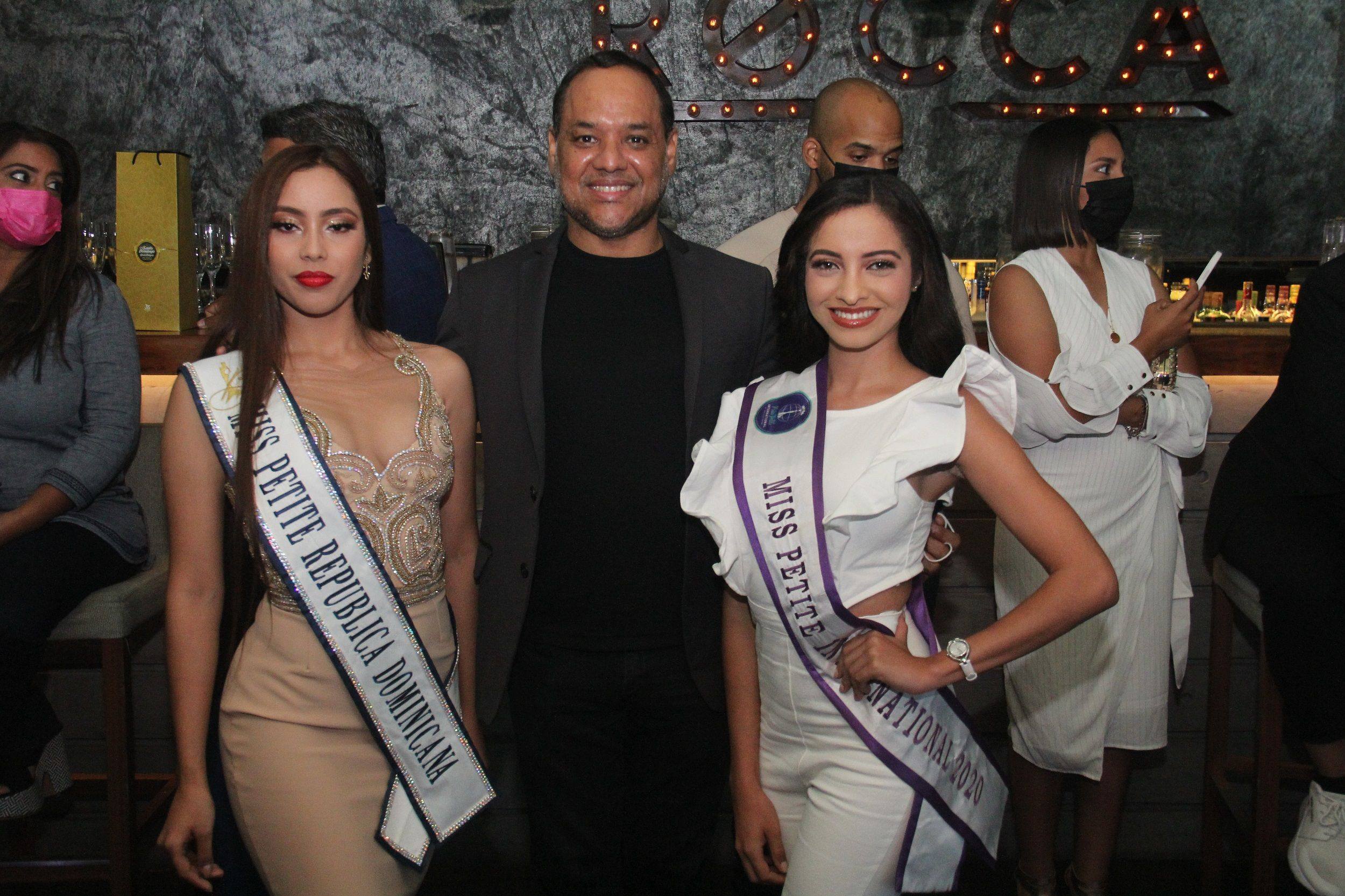 Jhosaide Salamanca Nelson Reynoso y María Vargas