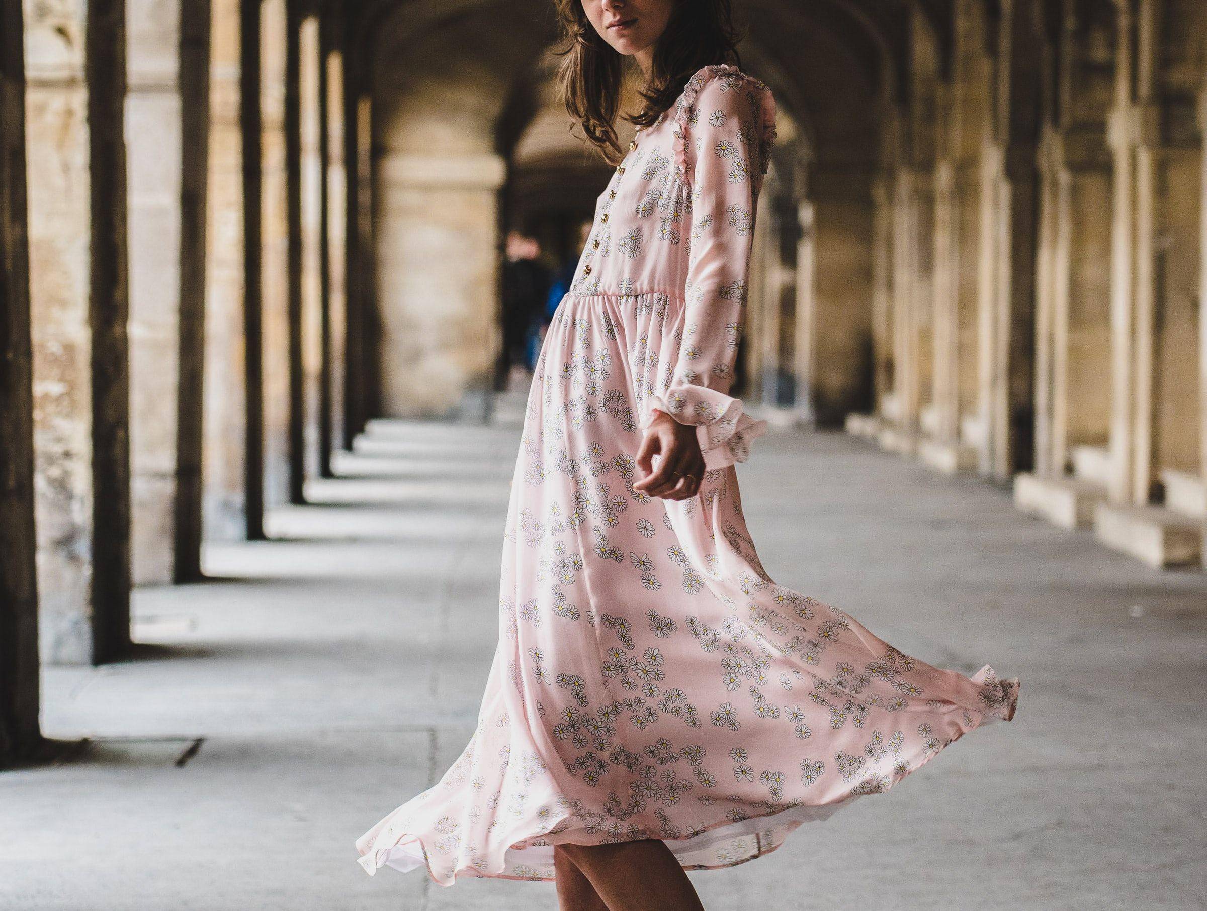 LA UASD-MOLA, Moda sostenible con doble certificación 3 flaunter WcXxxQYp aM unsplash