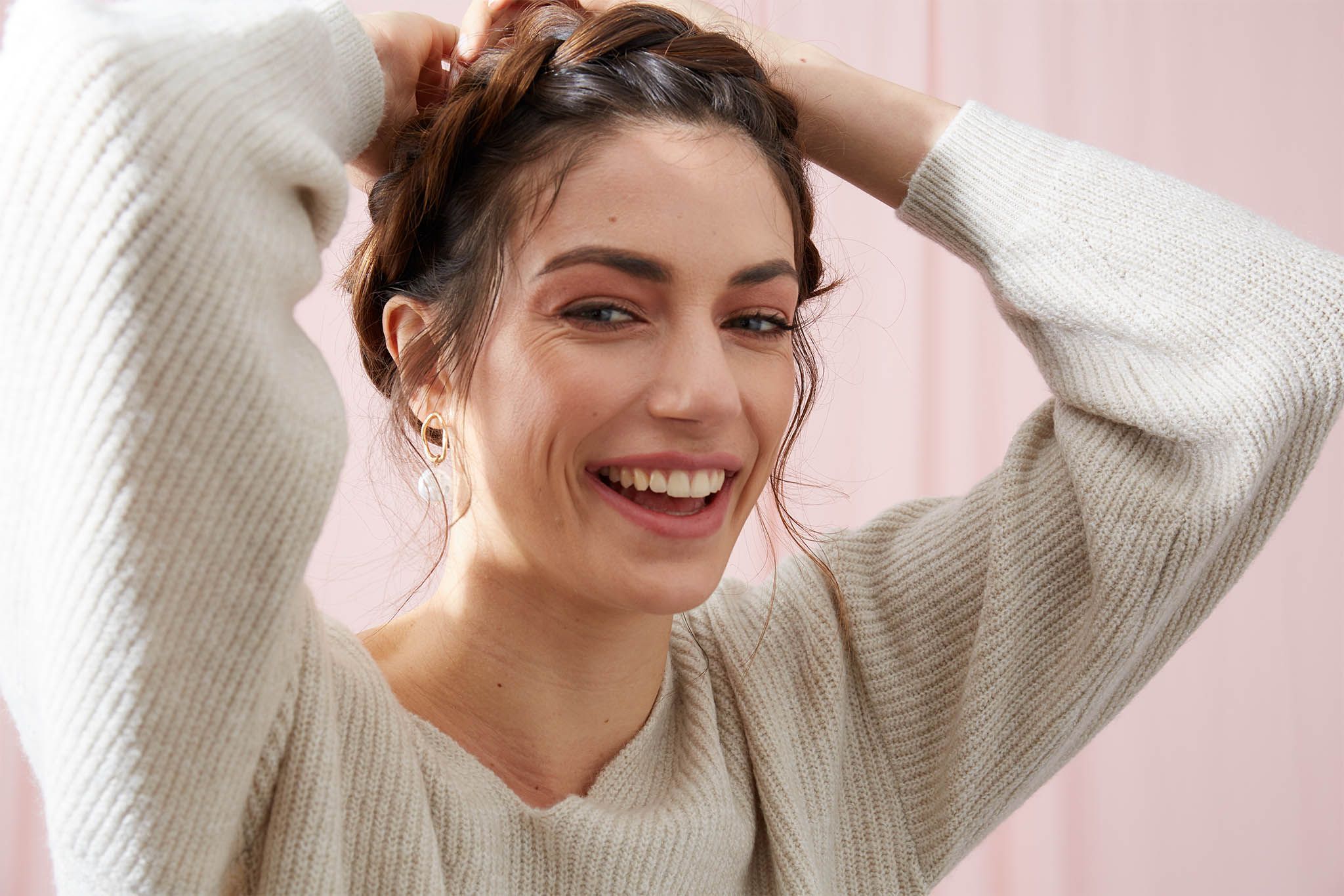 ¿Cómo cuidar el cabello en verano? ¡Te damos 6 trucos! 5 cuidado del cabello en verano