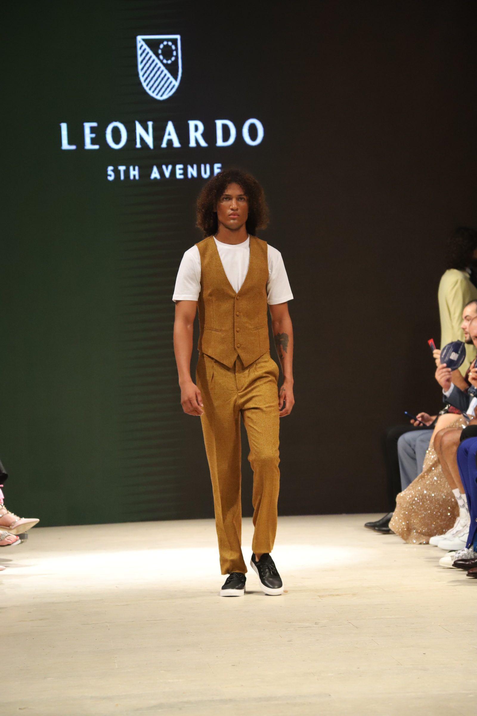 RDFW Leonardo 10 rotated