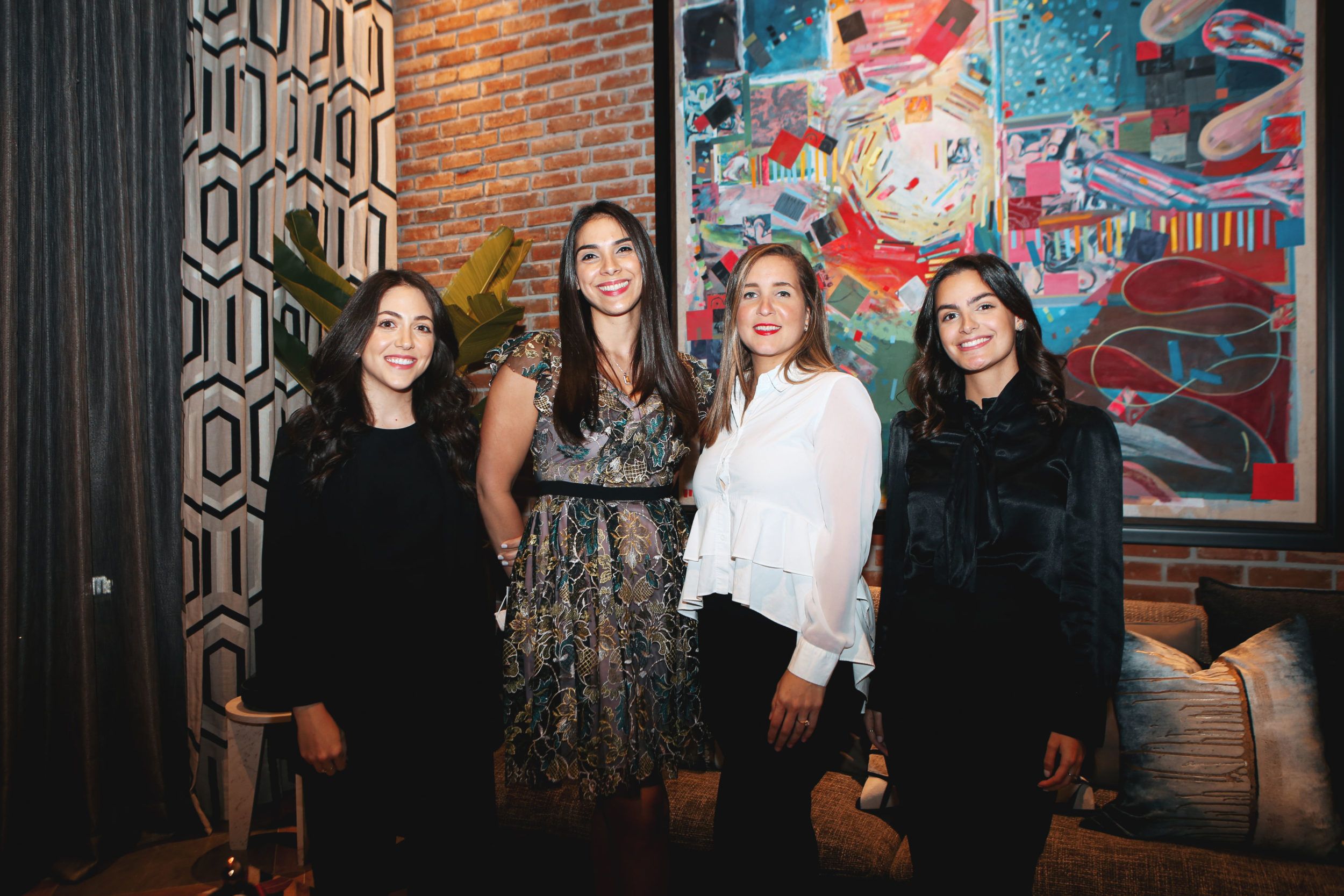 1 PRINCIPAL Daniela Peñaranda Miriam Michelen Camila Gidoni y Andrea Montero