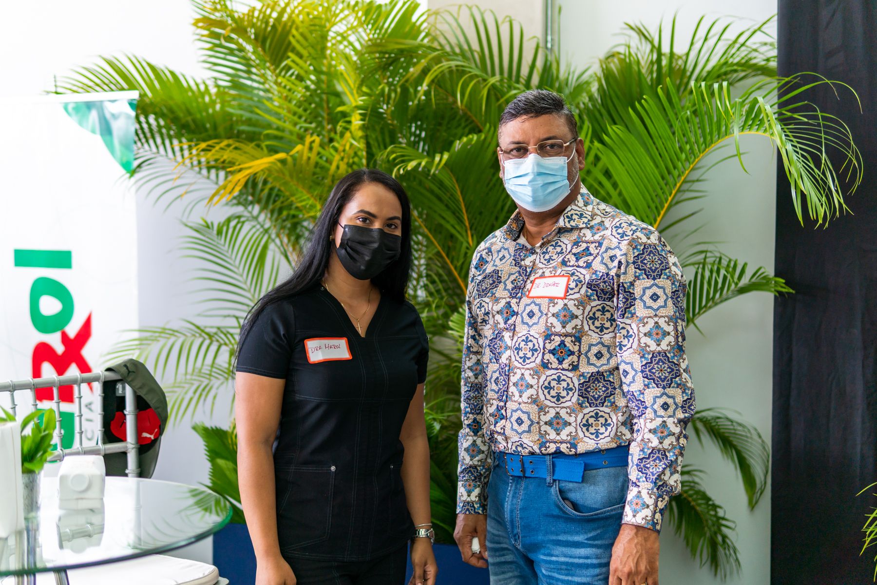 Promotora Pradera Verde presenta Servicios de Salud Santo Domingo Norte, Sesano 1 5. Dra. Marol Garo y Dra. Drapel