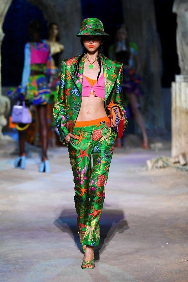 versace milan mujer primavera verano 2021 44 600