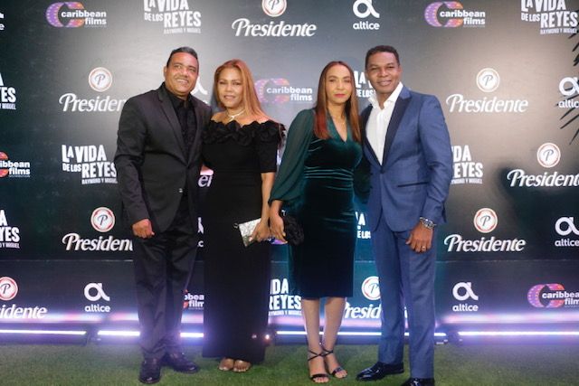 Miguel Céspedes Mari Luz Duran de Céspedes Raymond Pozo y Mayra Penales de Pozo