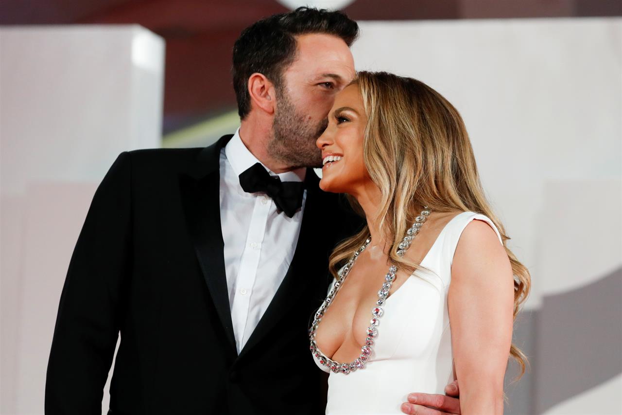 jennifer lopez con ben affleck en el festival de