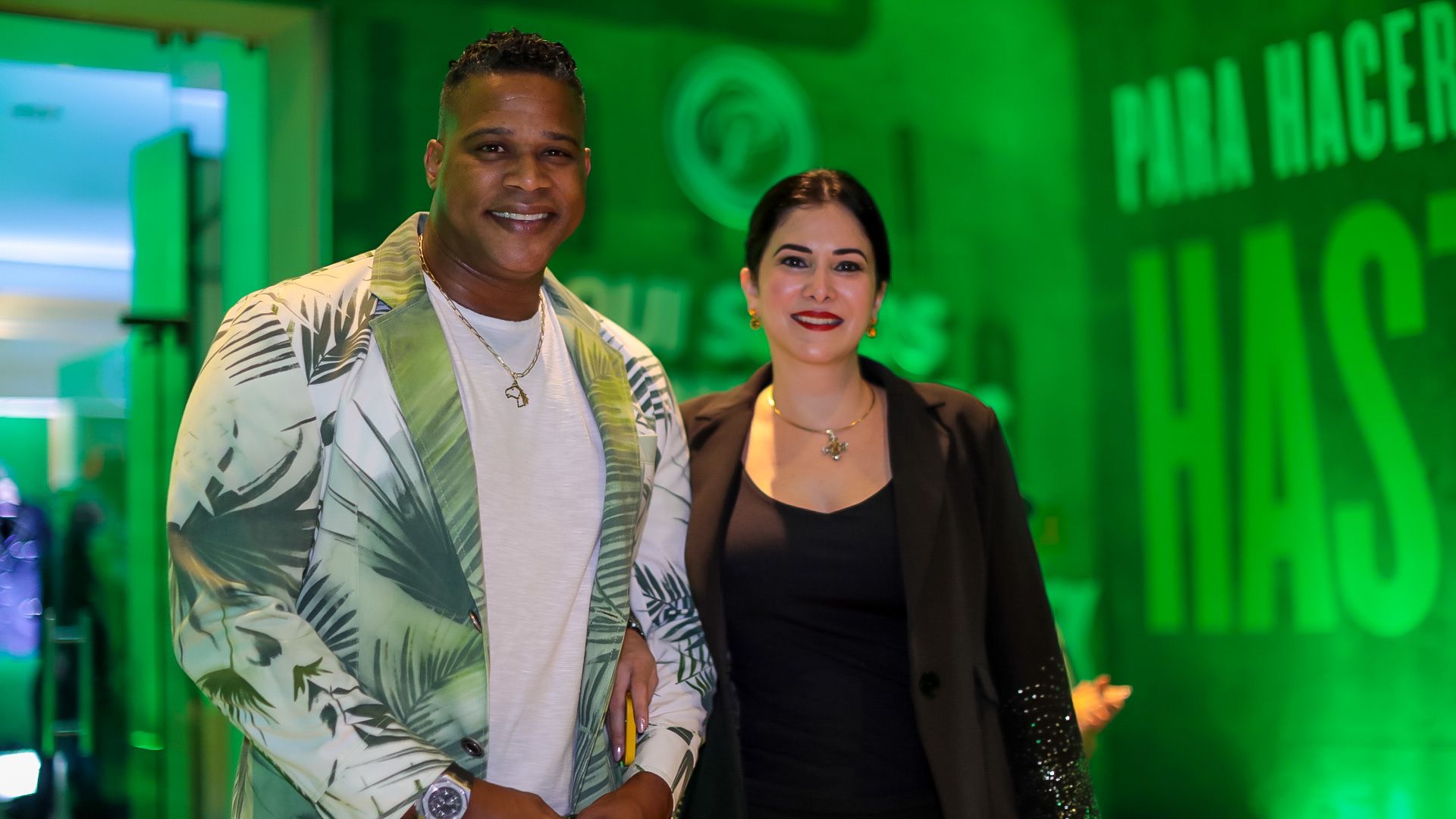1. Jandy Ventura y Yamel Ros de Ventura