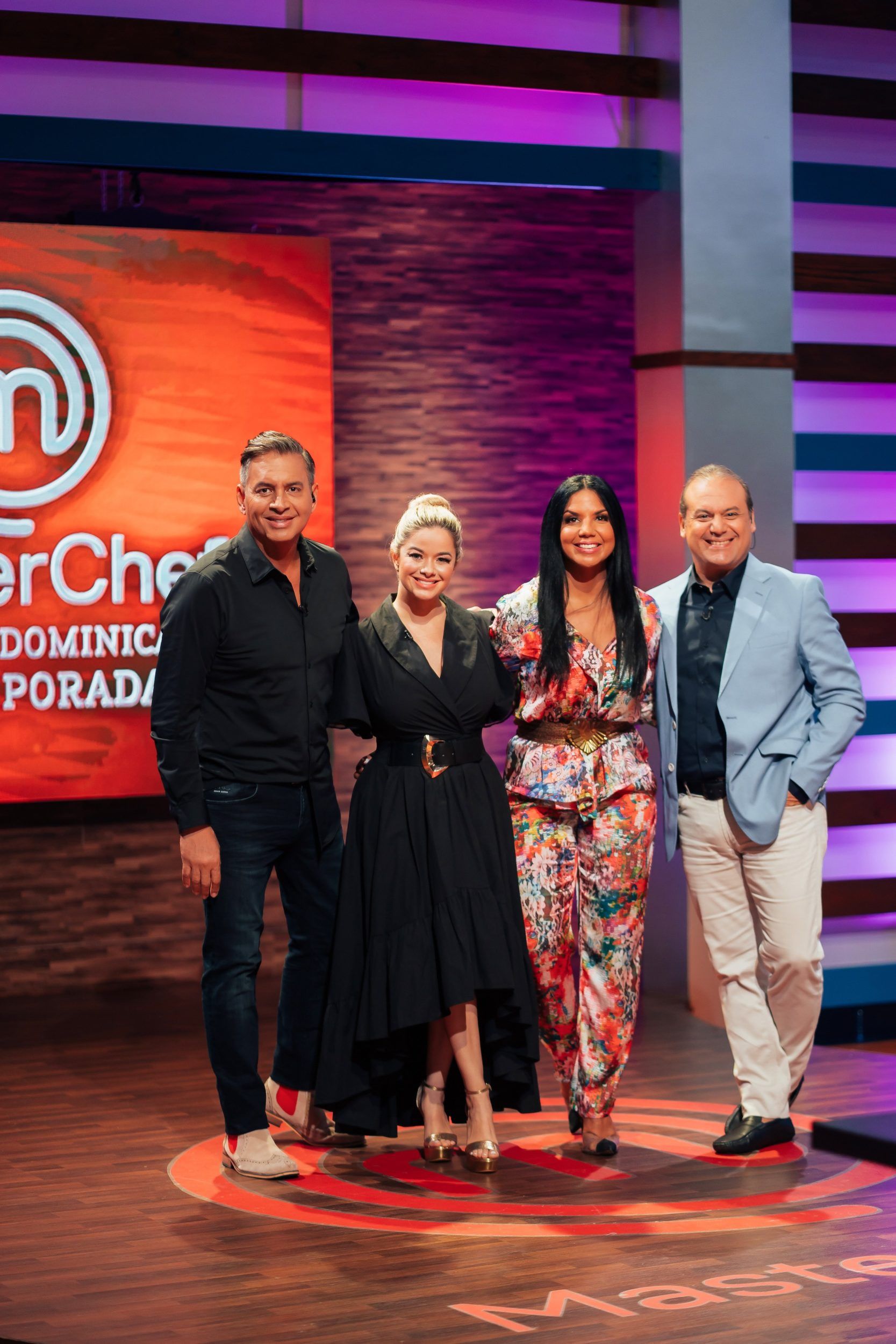 Catherine Lemoine apuesta a sembrar el interés por una cocina abierta al mundo en MasterChef 2 Jueces y Presentador 4ta Temporada Amateur Master Chef RD