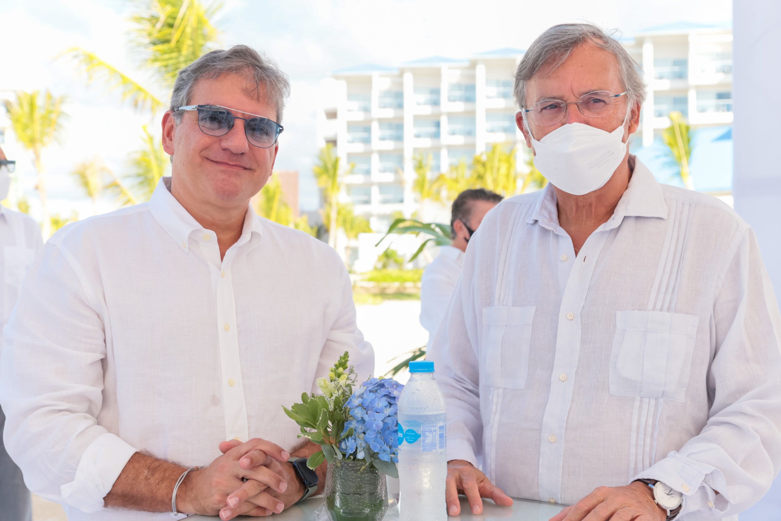 Pedro Lopez y Antonio Perez