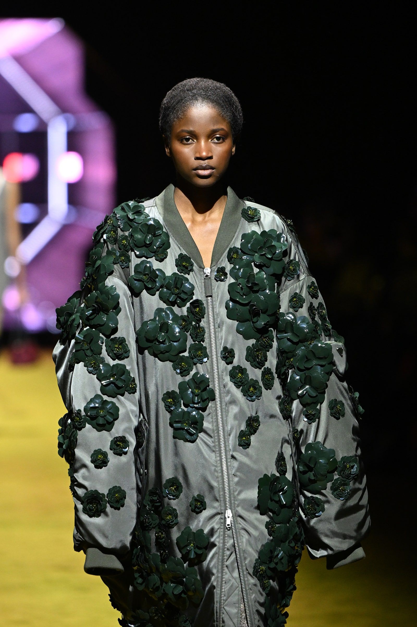 Prada eleva los básicos con sofisticación en su colección Otoño - 2022 8 GettyImages 1372543510