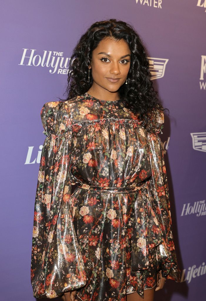 Simone Ashley, la protagonista de Los Bridgerton que es tendencia 4