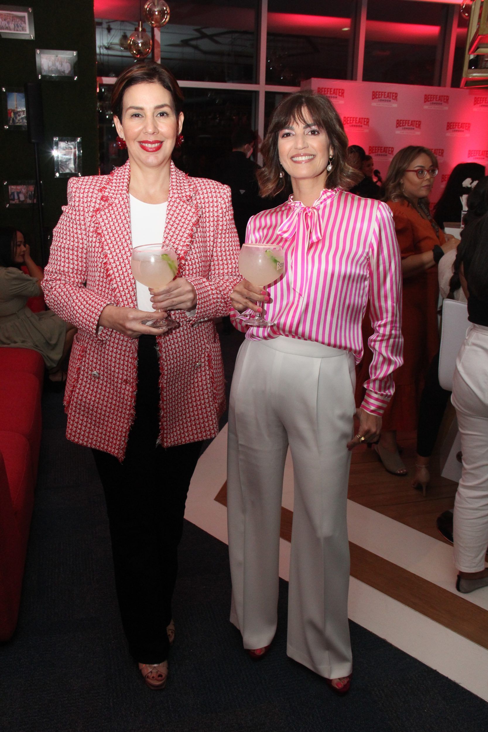 Monika Infante y Cynthia Garate