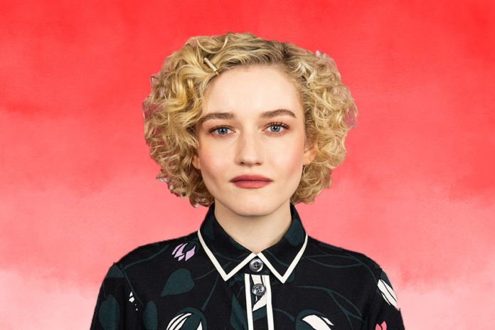 Julia Garner