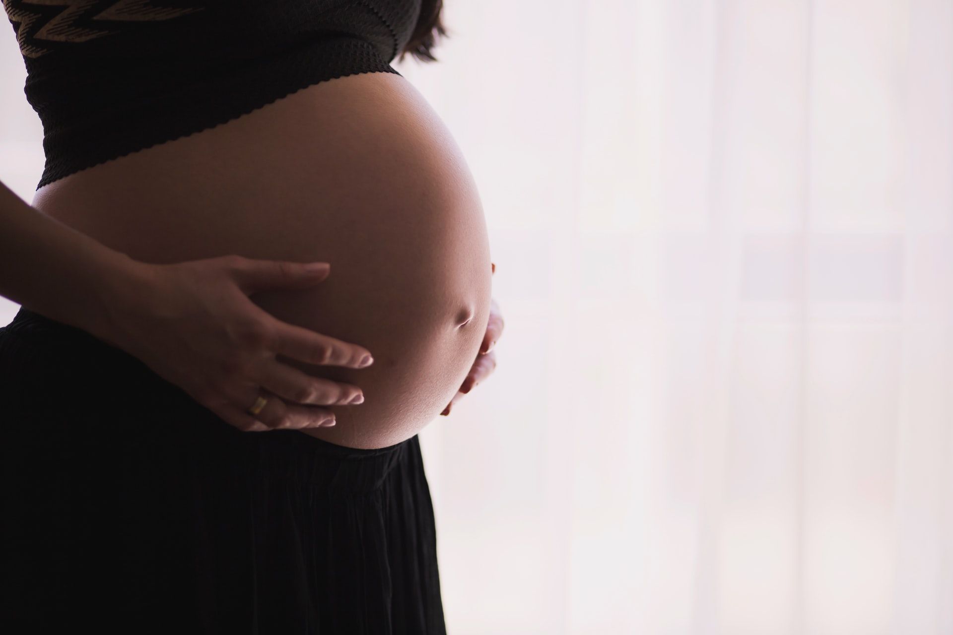 Comprendiendo la maternidad 3 freestocks ux53SGpRAHU unsplash 1