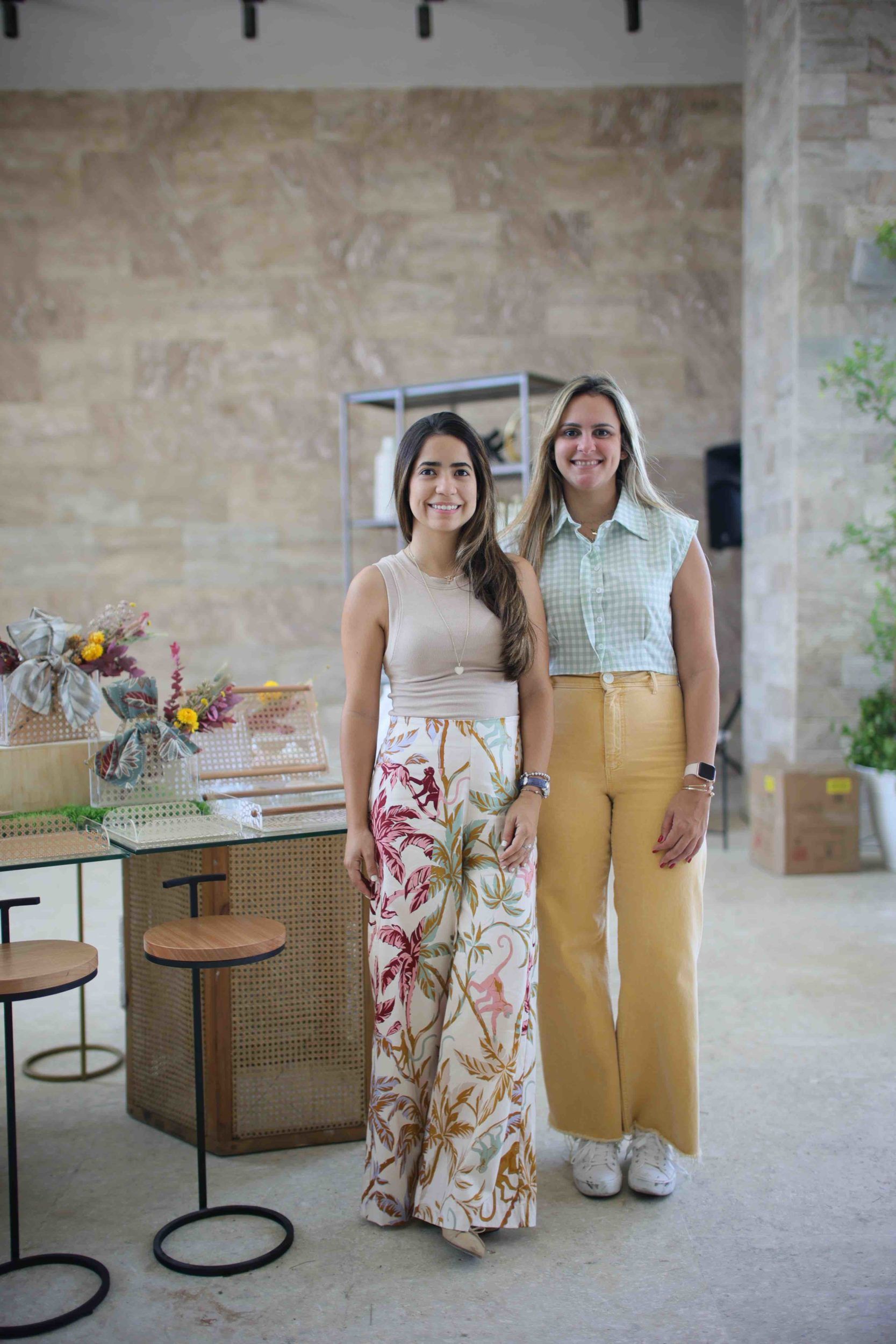 5. Lisa Borelly Khoury y Maria A. Gonzalez