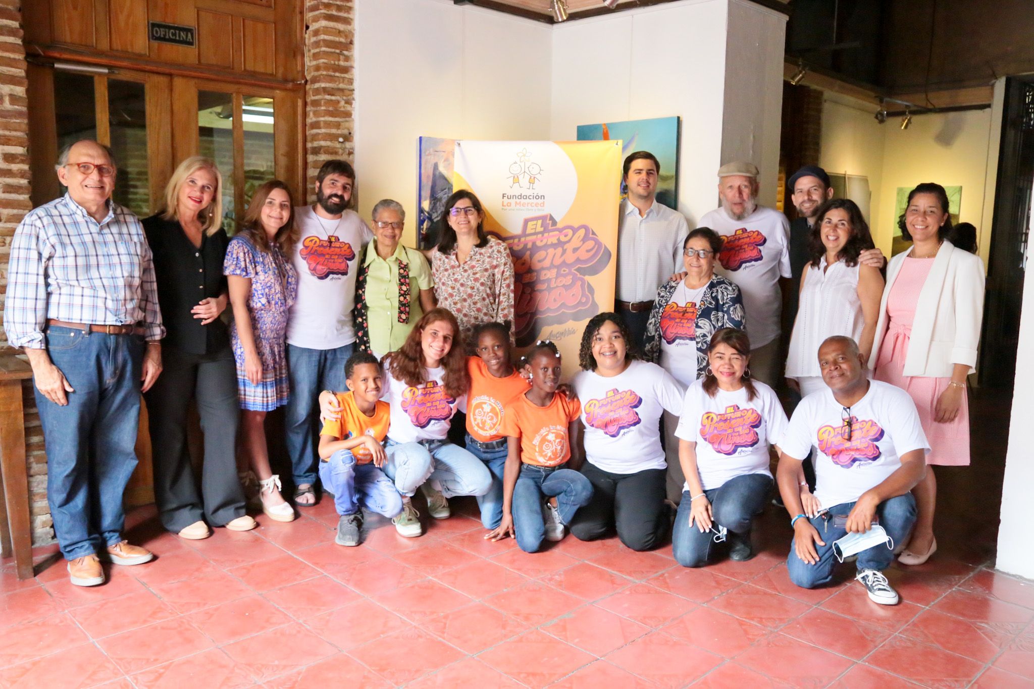 Fundación La Merced lanza “El presente es de los niños”, campaña en contra del trabajo infantil 5 8 Amigos y colaboradores de Fundacion La Merced 1