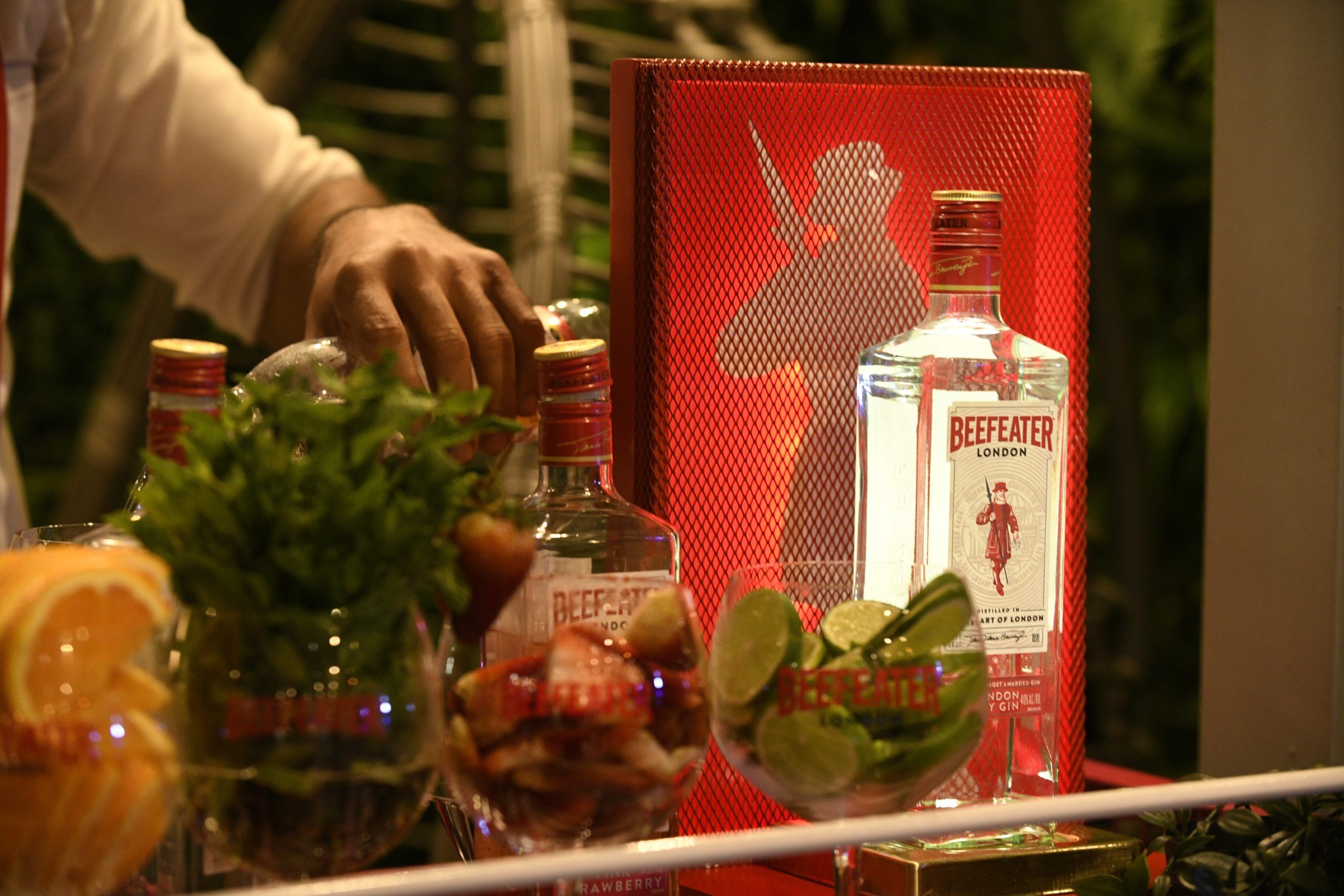 Brindis Ginebra Beefeater scaled