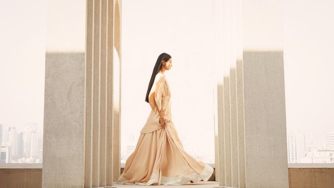 Kim A-Young presentará su colección inspirada en Hanbok en Centro Cultural Coreano 2 Kim A Young moda inspirada en los Palacios de Corea 681x383 1