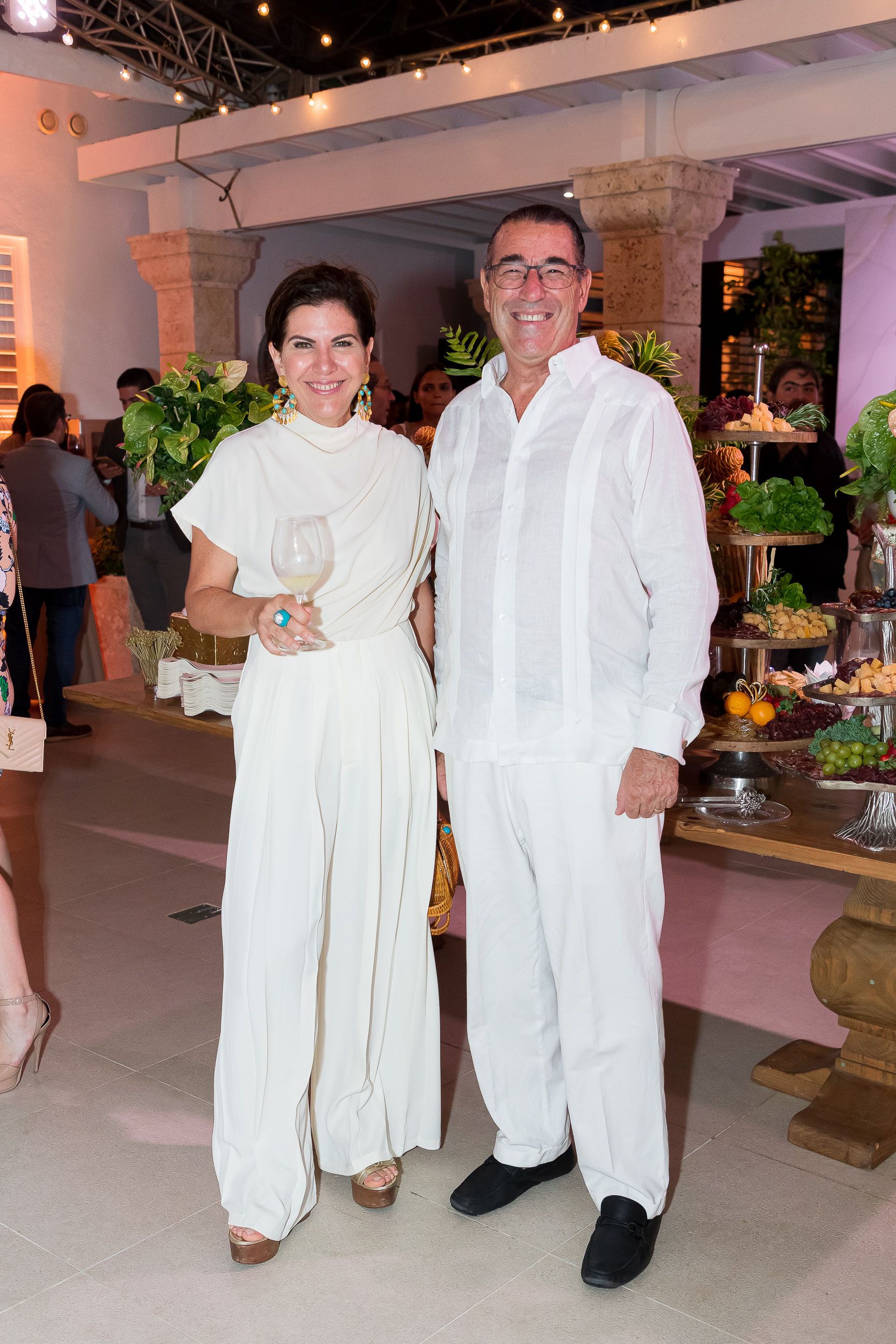 Theresa Ann Sullivan y Juan Manuel Martín de Oliva