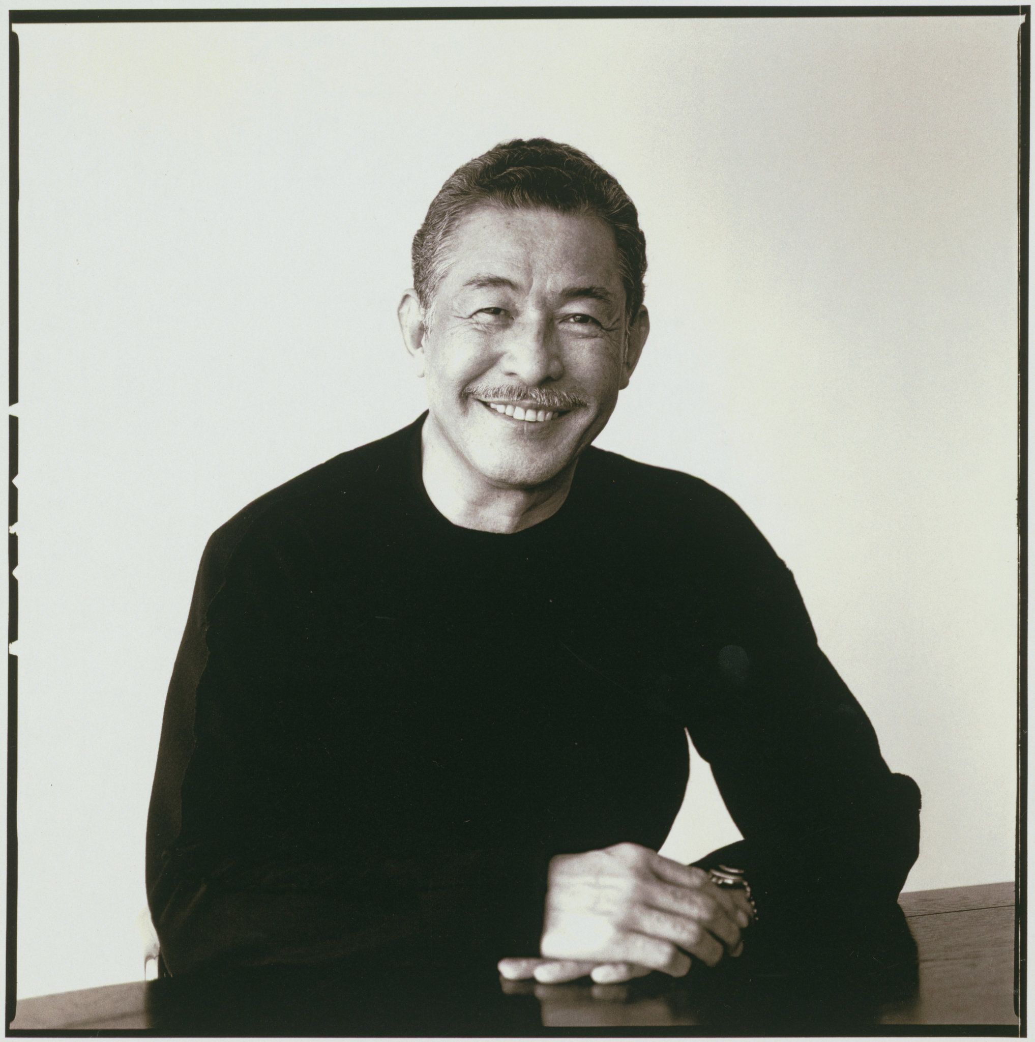 highxtar fallece el iconico disenador japones issey miyake 1