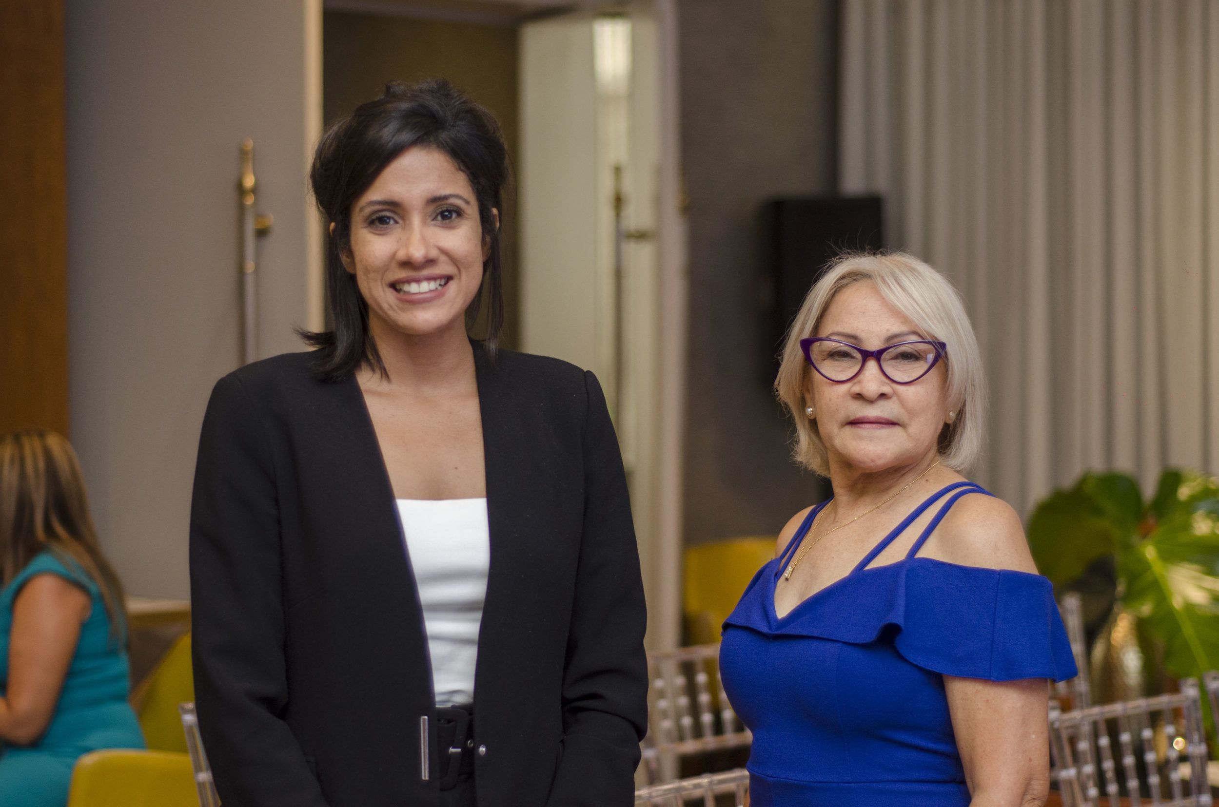 5 Carmenchi Gomez y Maria del Carmen Peralta