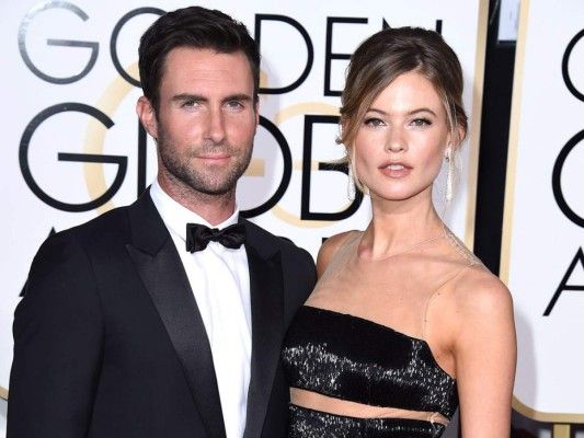 Behati Prinsloo y Adam Levine pronto tendrán nuevo integrante en su familia 1 Adam Levine y Behati Prinsloo