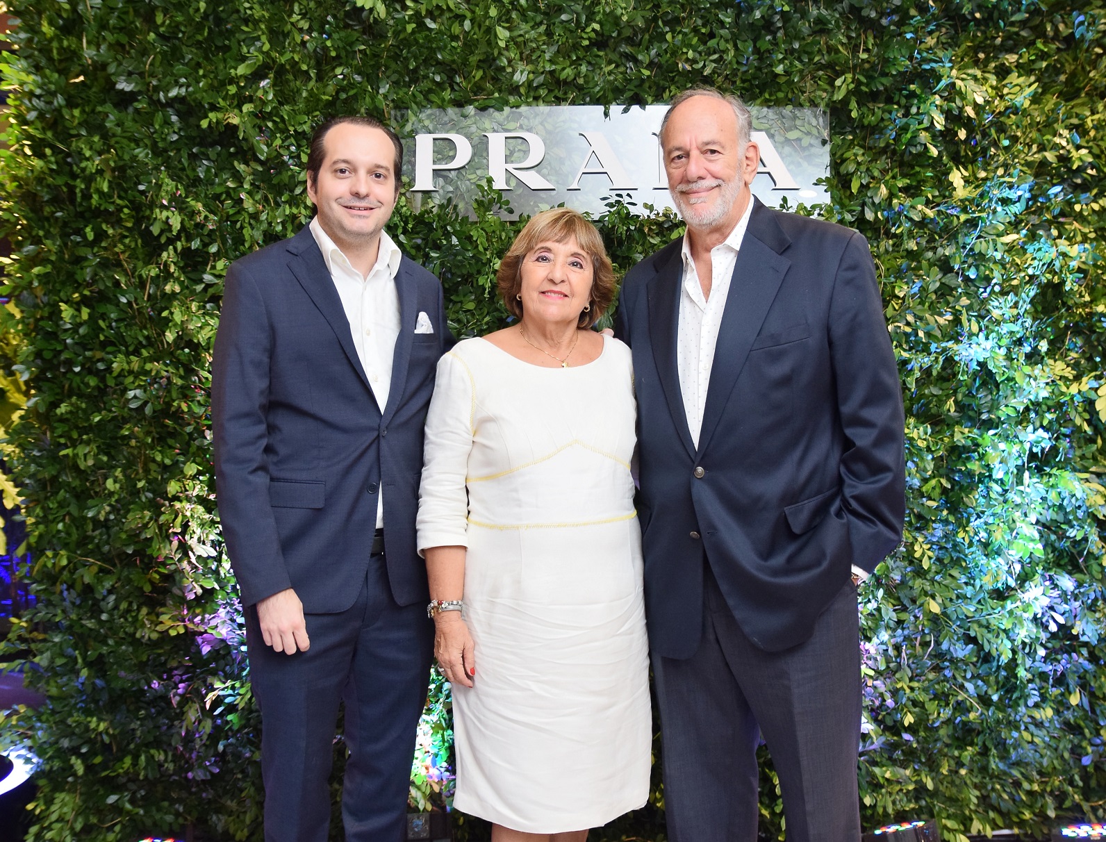Prada Beauty trae a República Dominicana su catálogo de fragancias 1 2. Luis Sanson Maria Asuncion Fernandez y Frascisco Sanson.