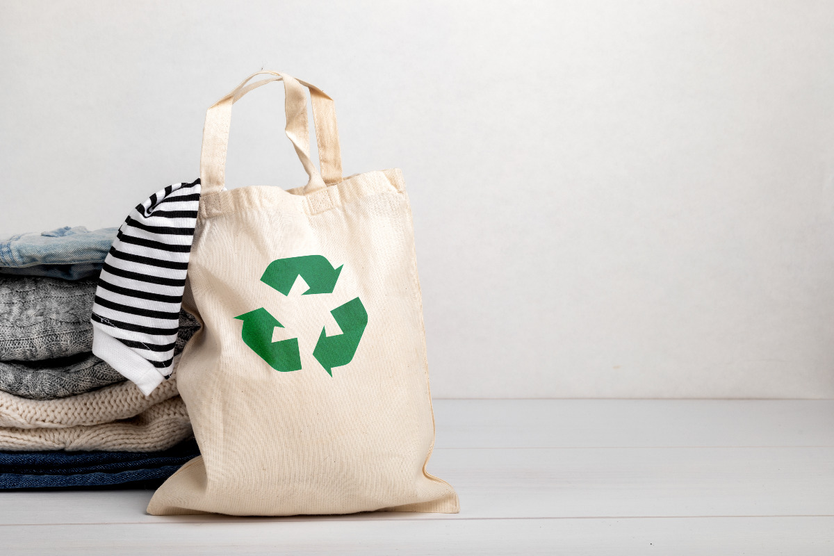 seguros sura habita como la economia circular ayuda a reducir el impacto de la moda en el medioambiente