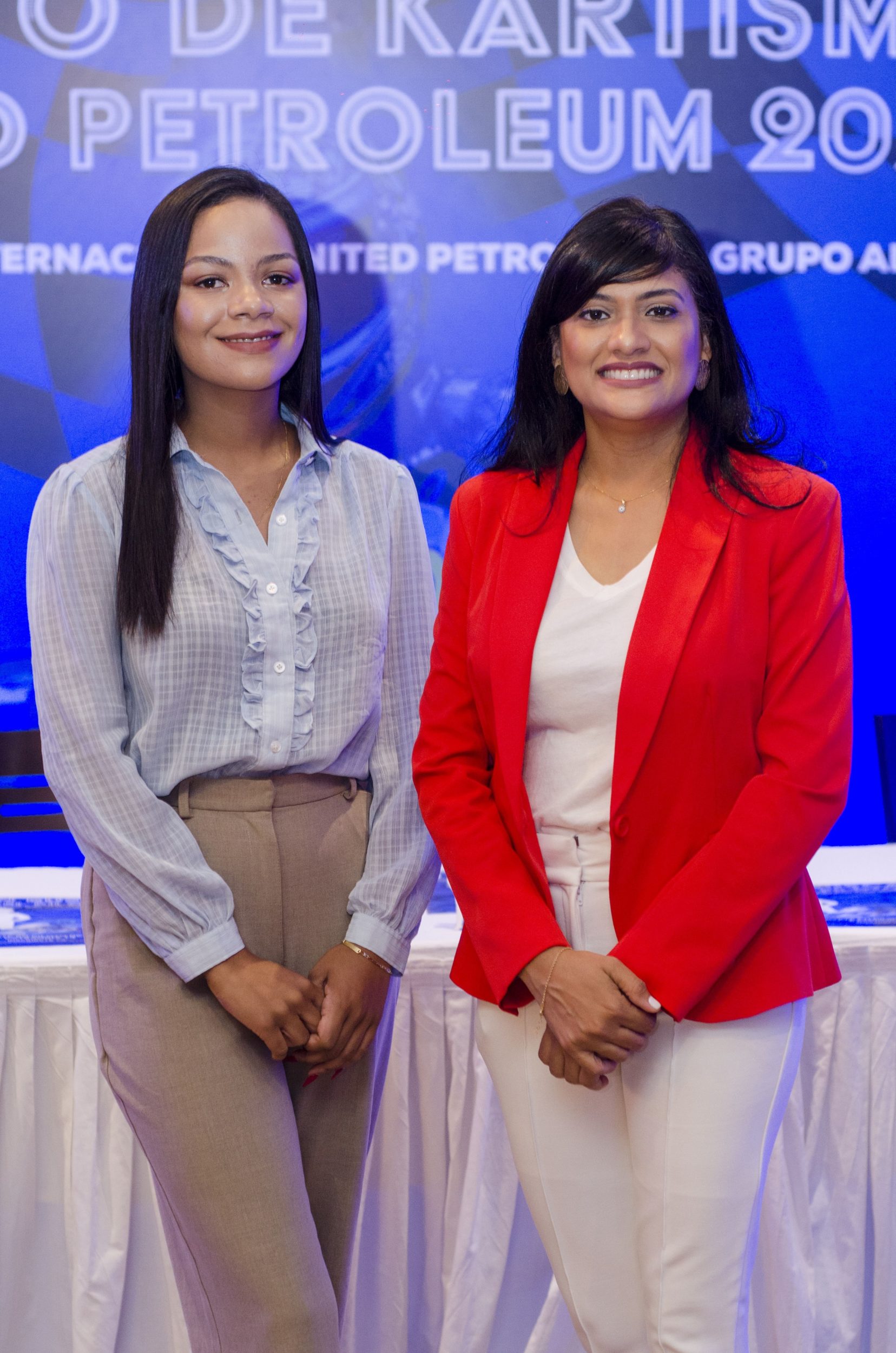 Luz María y Conny Rivas