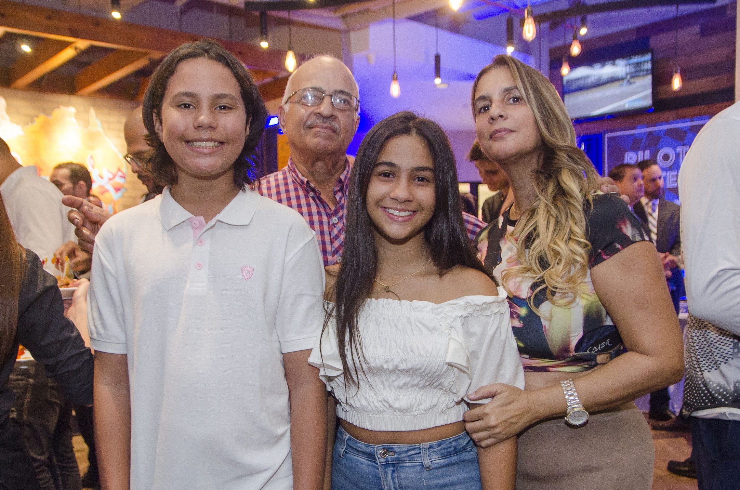 Tony Canahuate Natalie Sánchez Luis Ángel Payan y Camile Canahuate